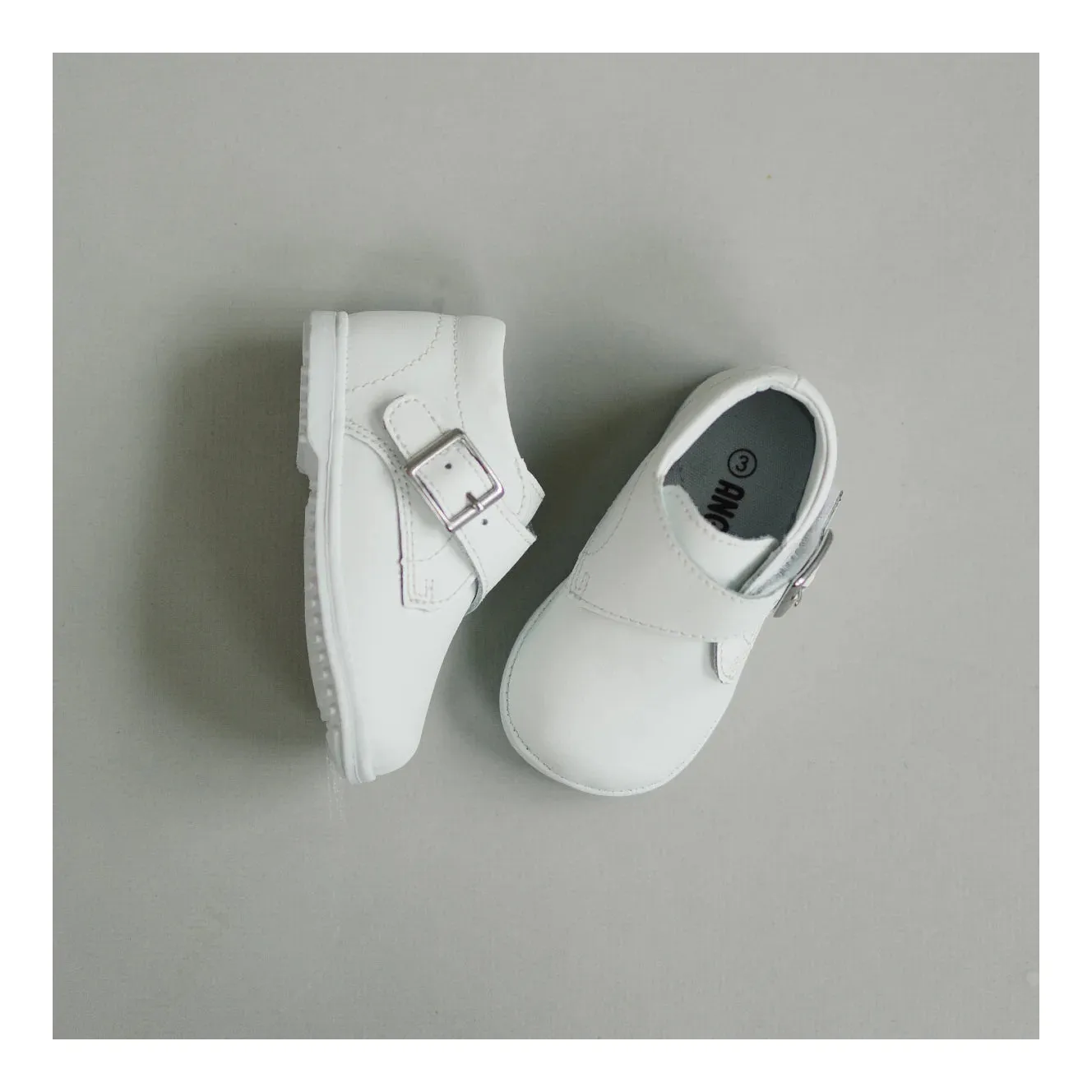 L'AMOUR - Finch Velcro Bootie White