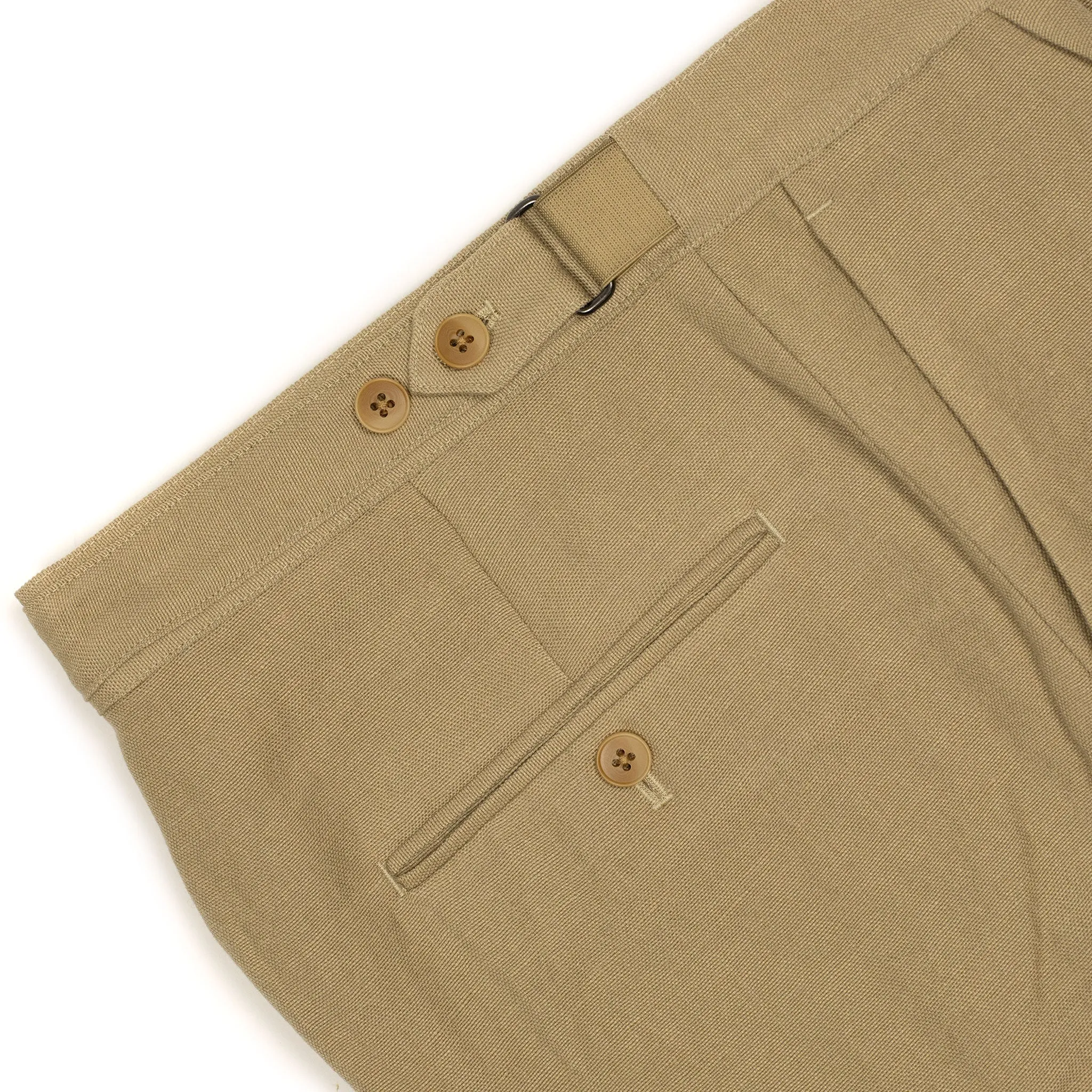 Side tab pleated trousers in camel color soft wool and linen oxford