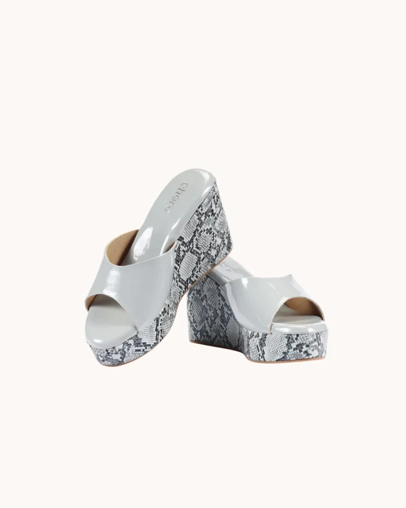 Women's Elegant Grey Snake print Peep Toe Wedges